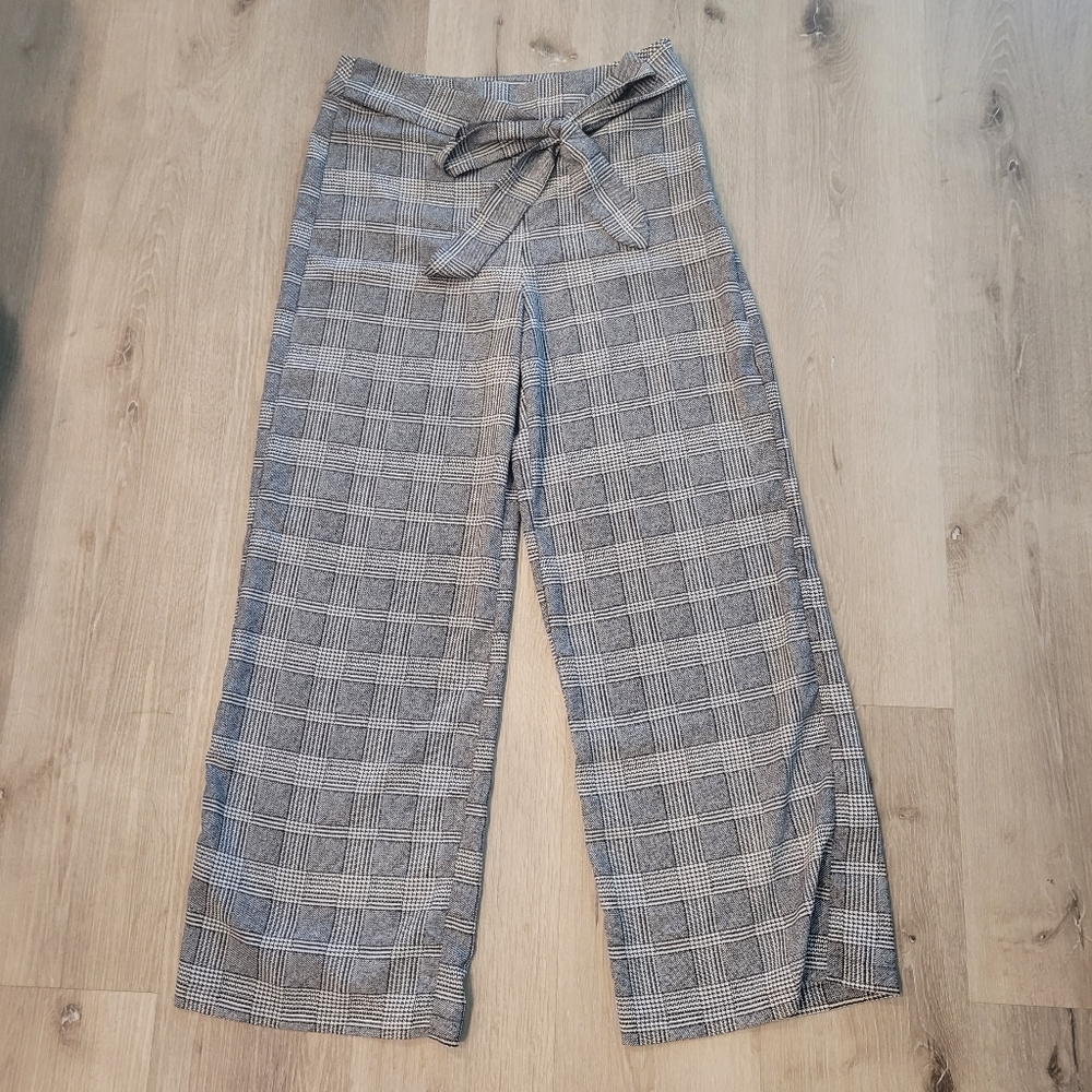 Day to day blu pepper Plaid wide leg trousers Size Medium